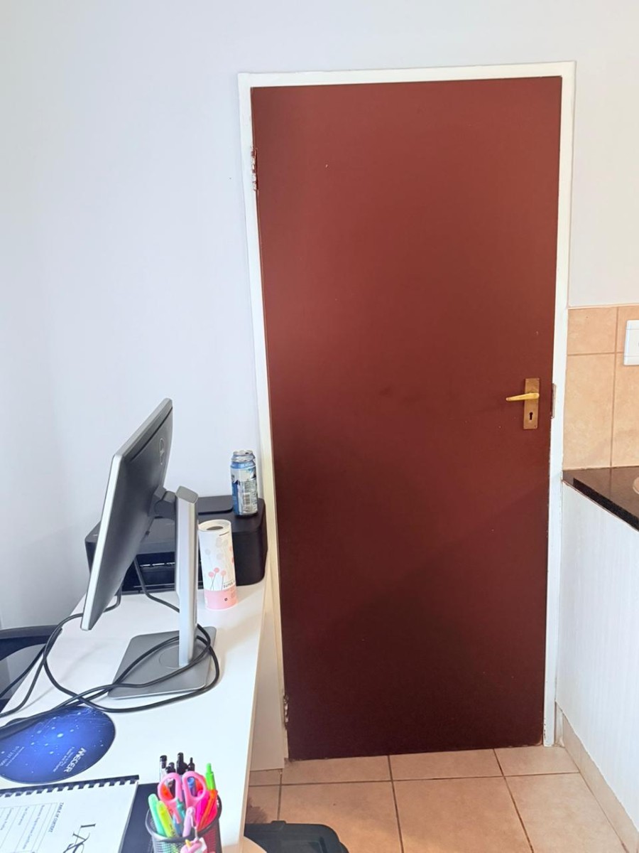 Apartment For Sale in Noordwyk, Midrand
