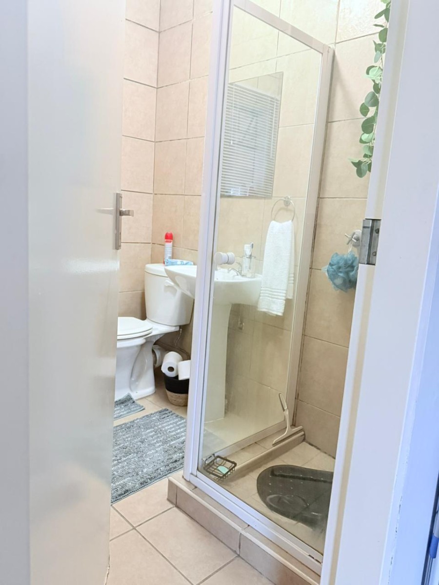 Apartment For Sale in Noordwyk, Midrand