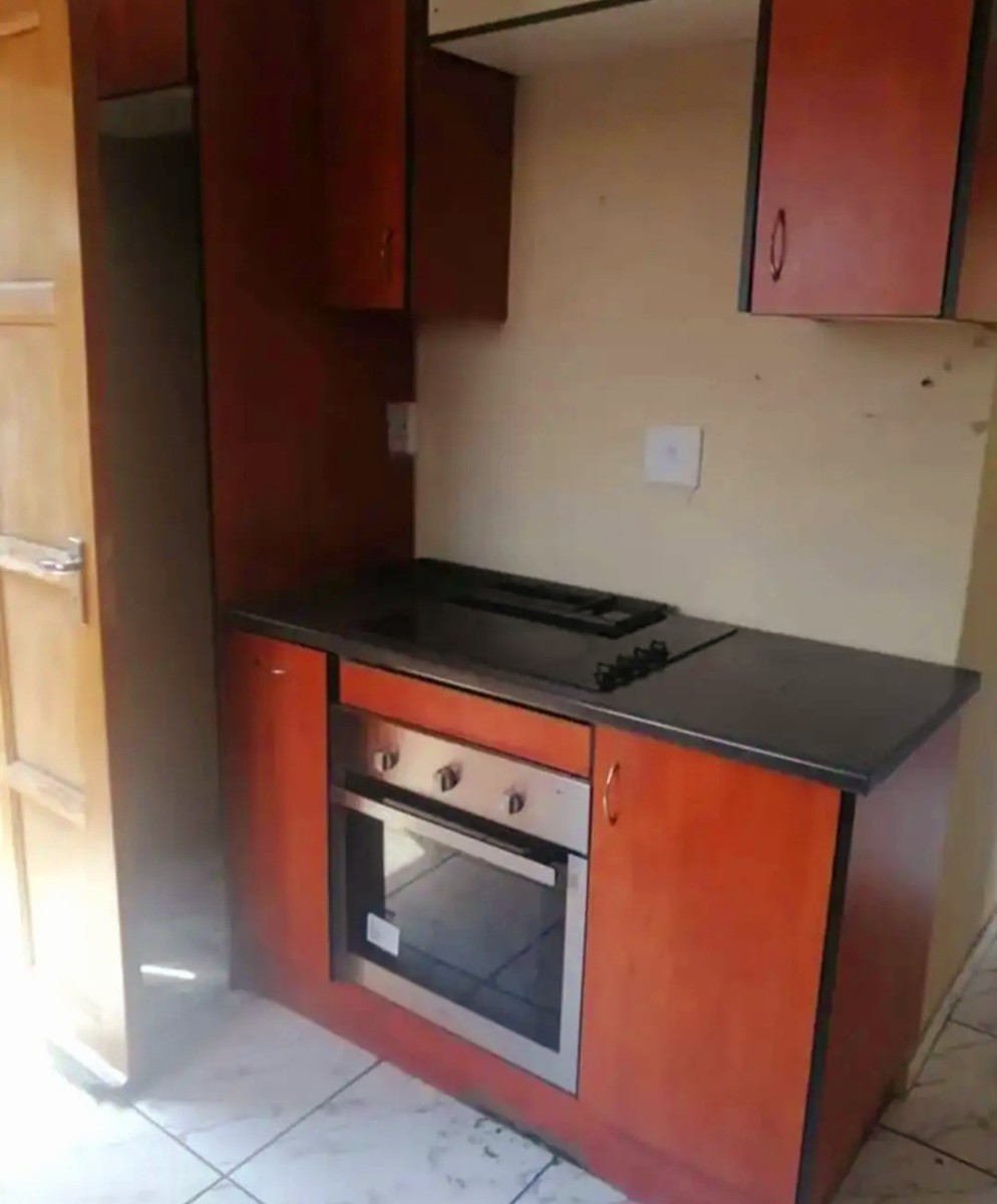 Family house available for rental in Soshanguve block vv