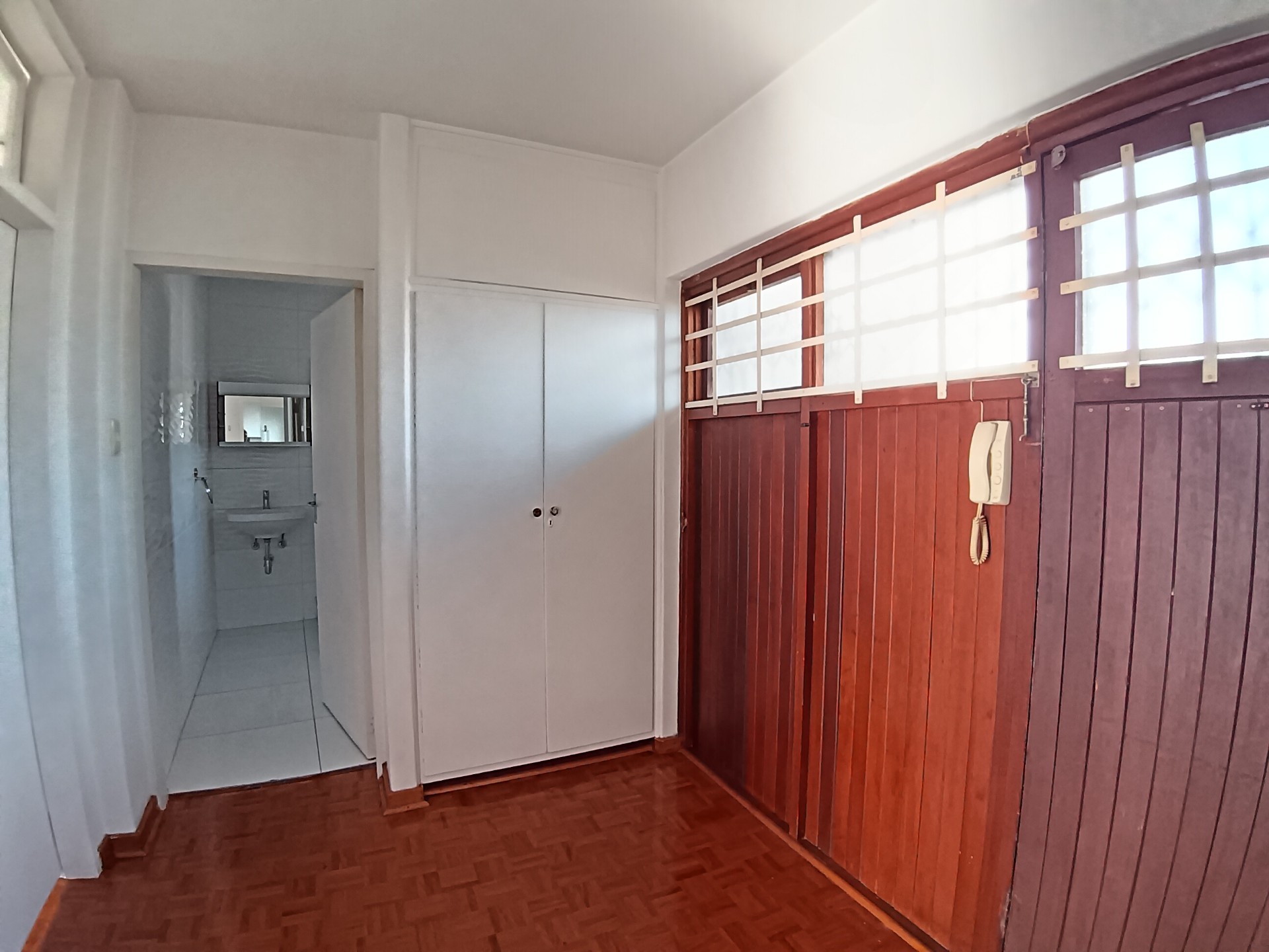Large 1.5 Bedroom Apartment To Rent in Musgrave