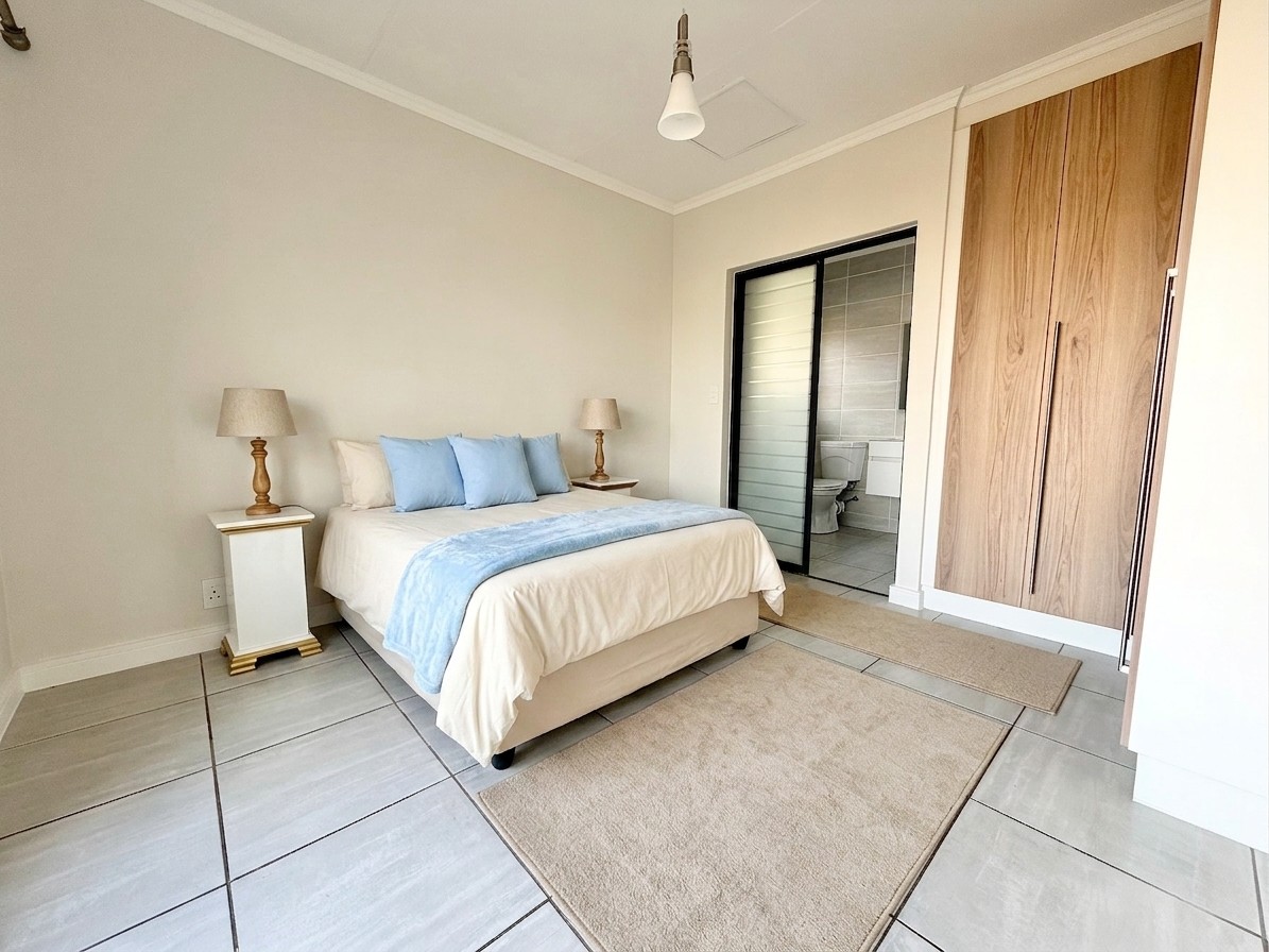 1 Bed - 1 Bath Apartment with Balcony For Sale in Waterfall, Midrand