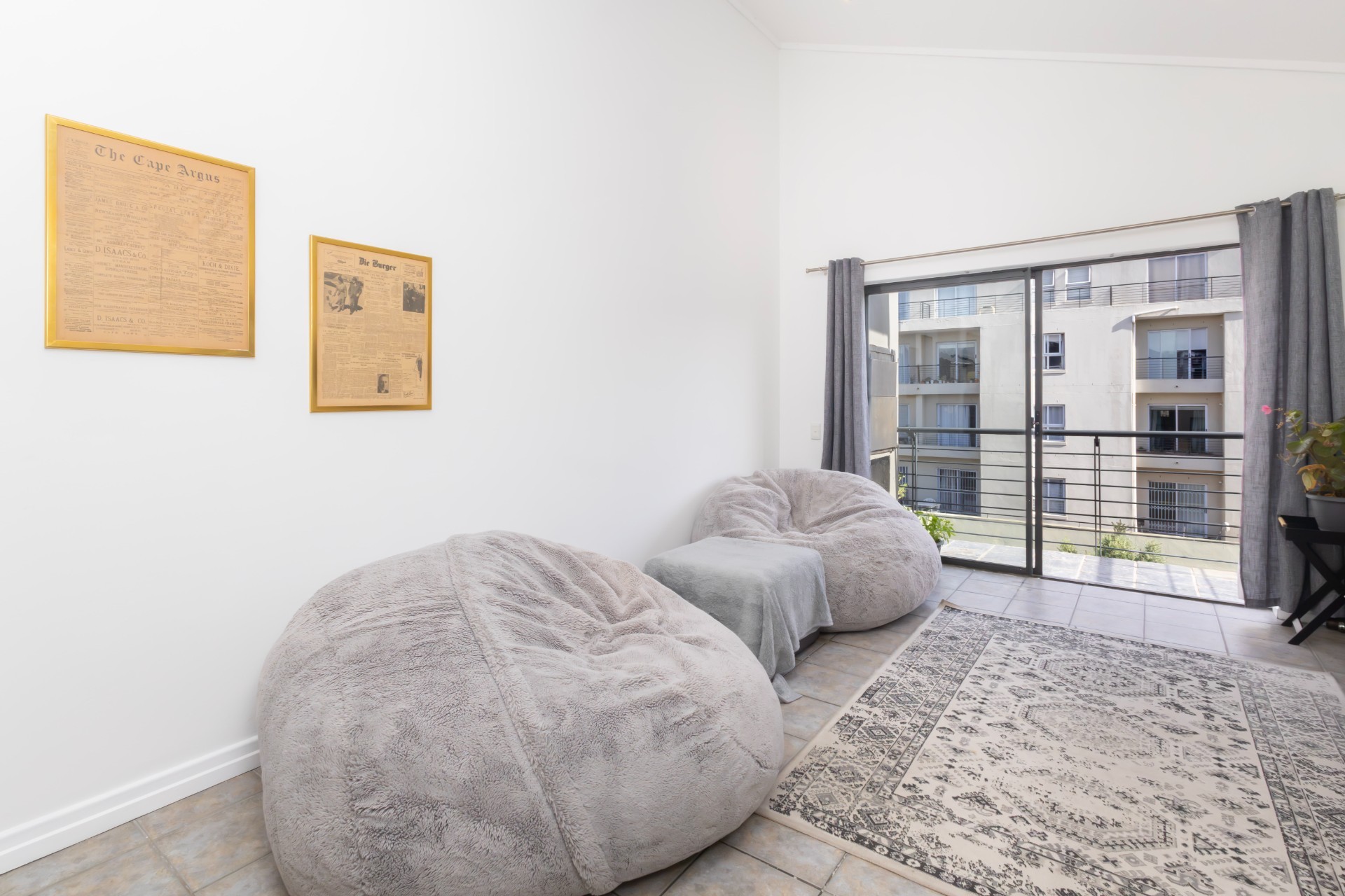 Well Maintained 2 Bedroom Apartment in Tygerfalls