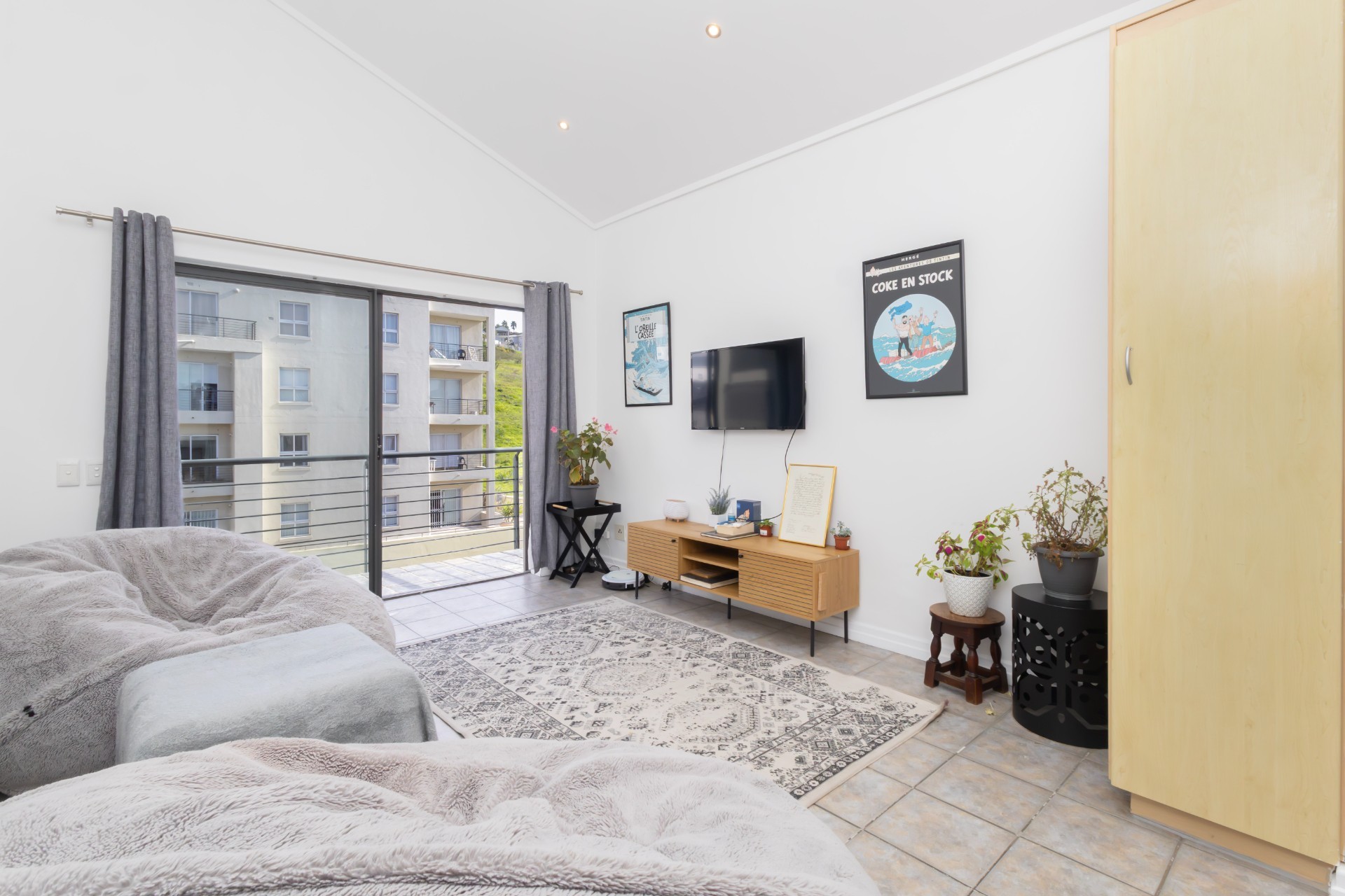 Well Maintained 2 Bedroom Apartment in Tygerfalls