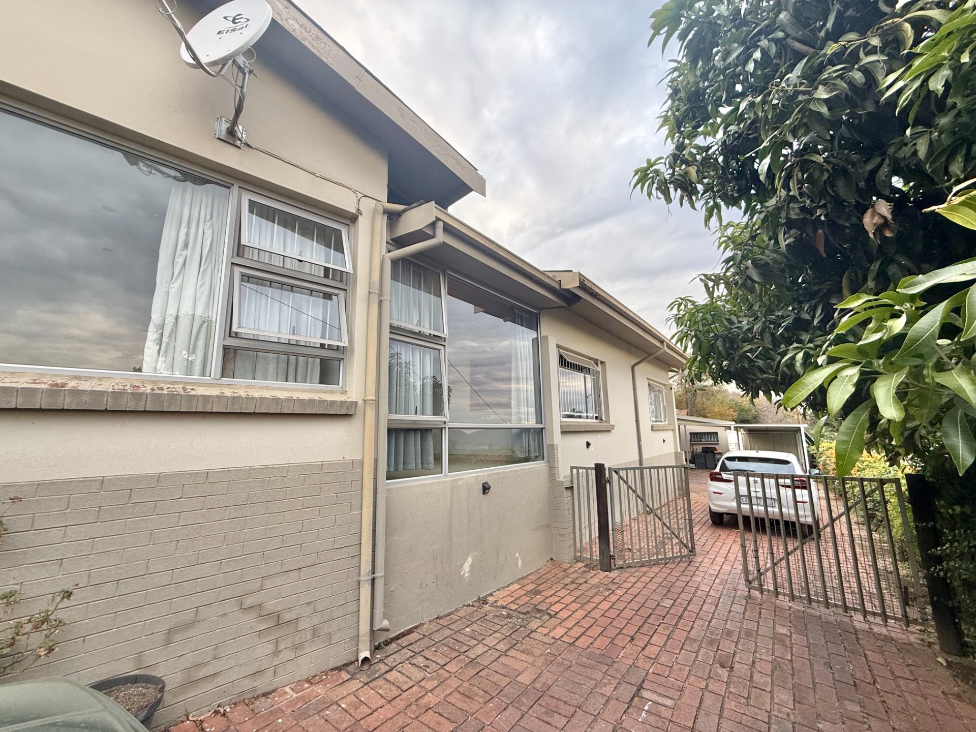 House For Sale in Villieria, Pretoria