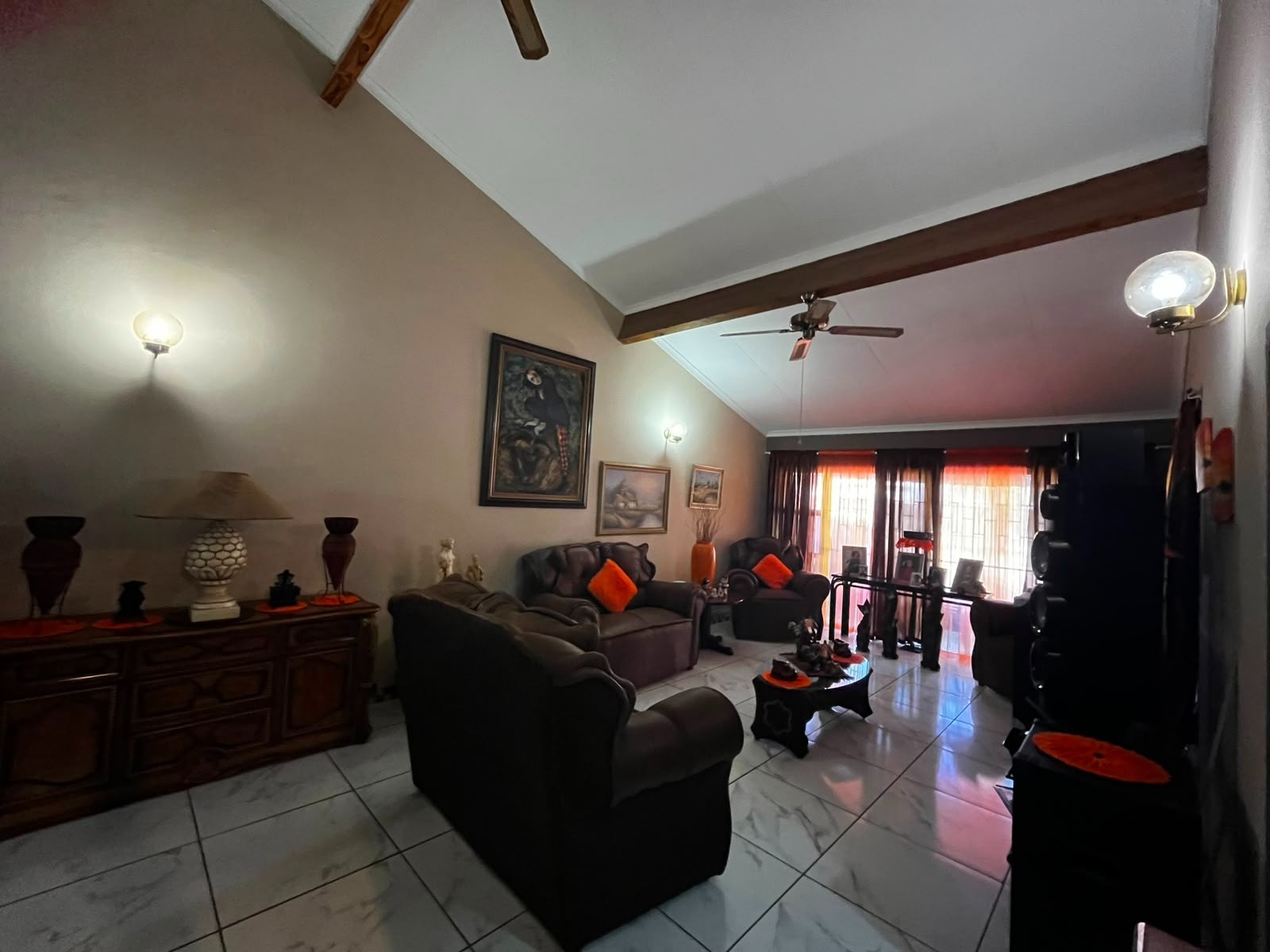 Townhouse for Sale Jacolene Complex
