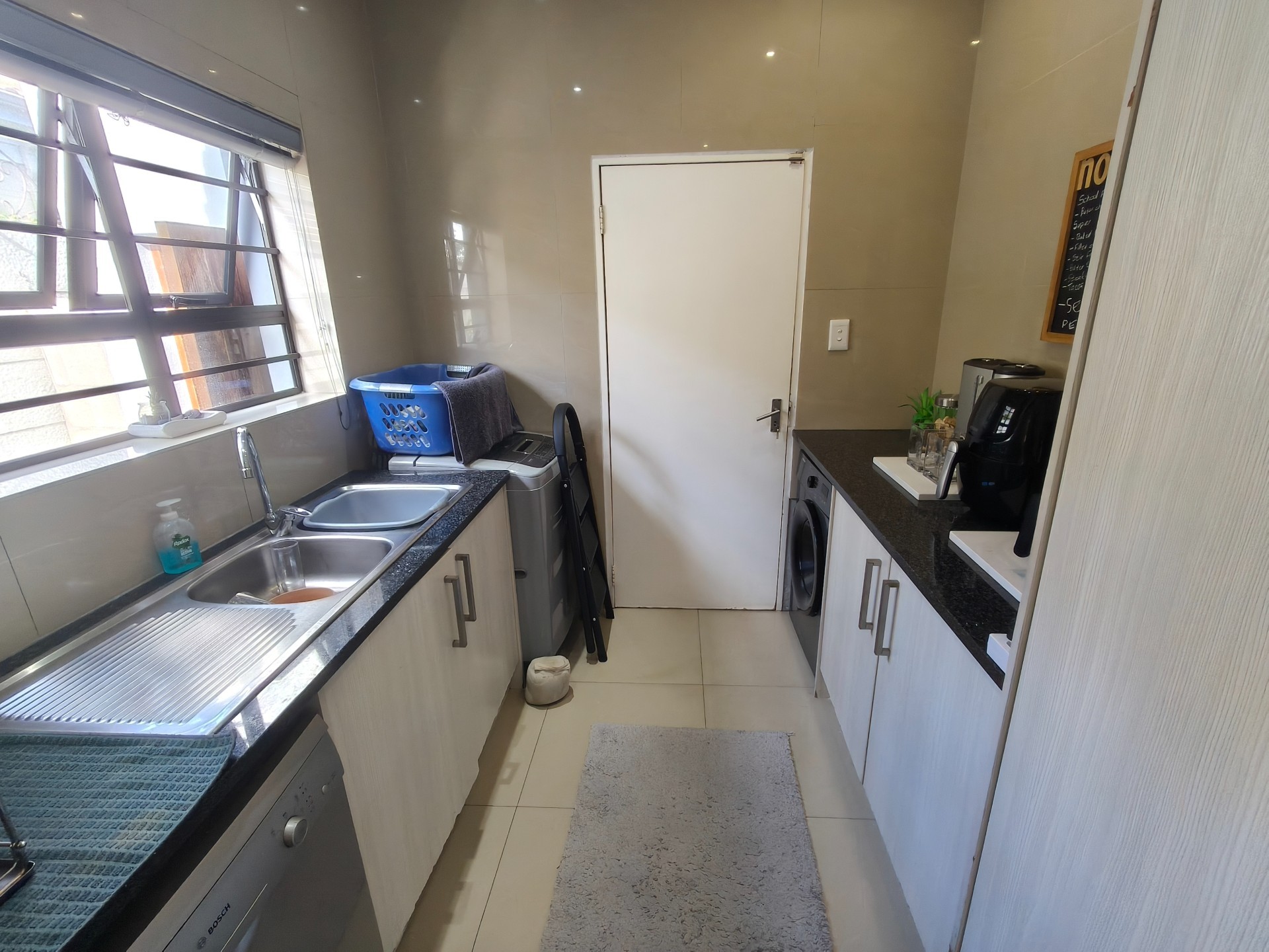 Stunning 4 Bedroom Home in Secure Close in Parklands