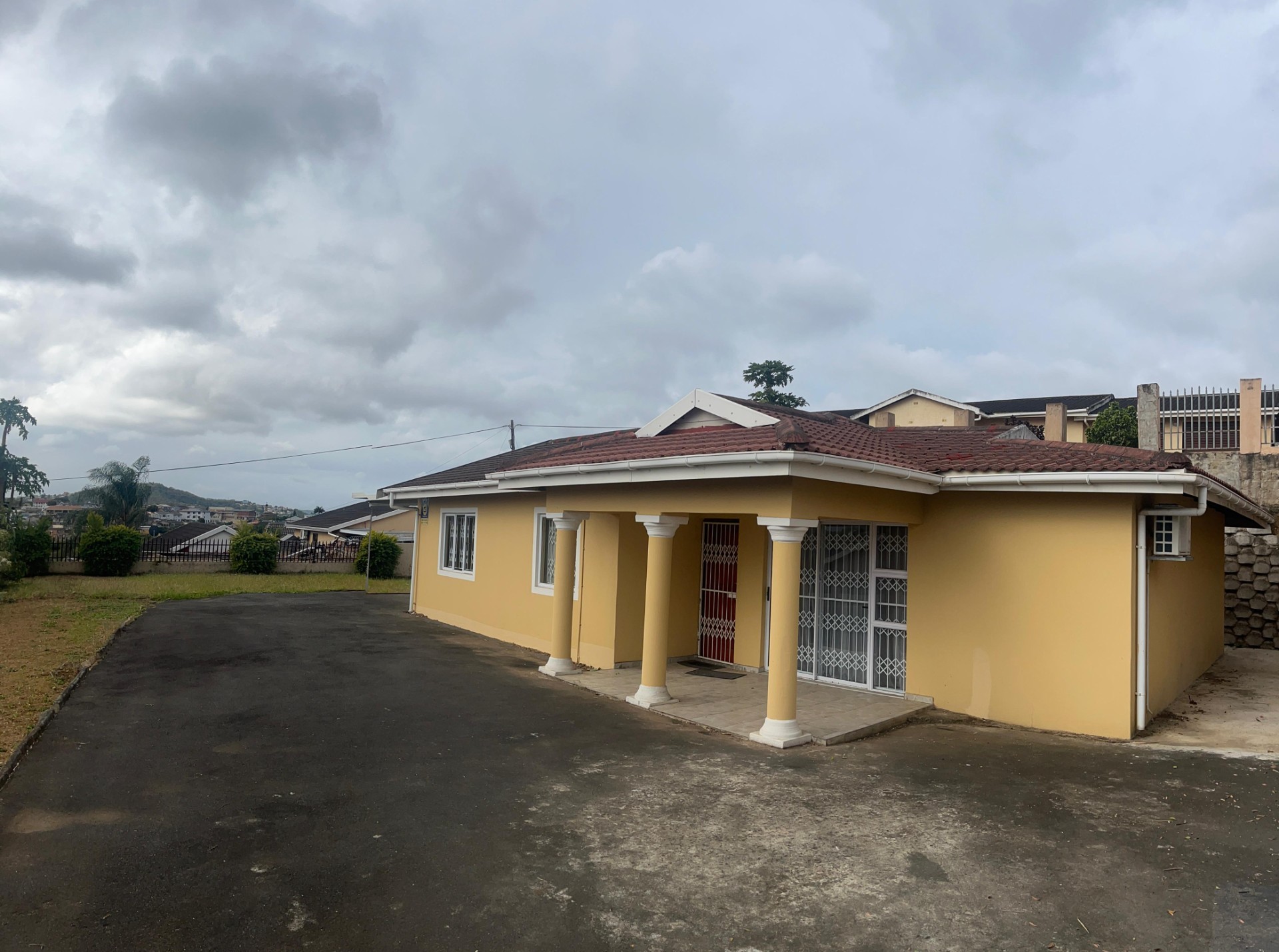 House For Sale in Newlands West