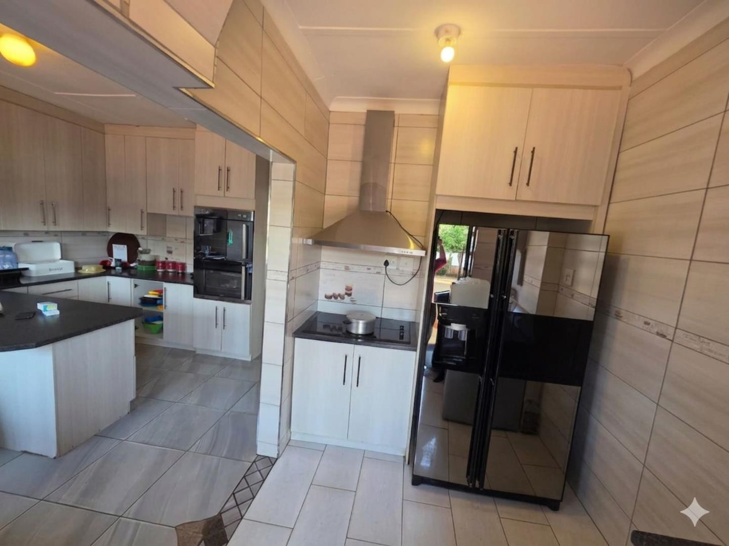 A Place to Plan Your Future: Warm, Welcoming, and Full of Potential in Beaconsfield, Kimberley