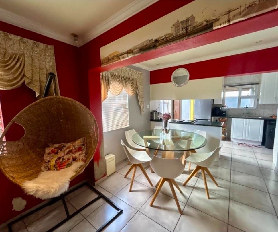 Townhouse For Sale in Sonneveld, Brakpan