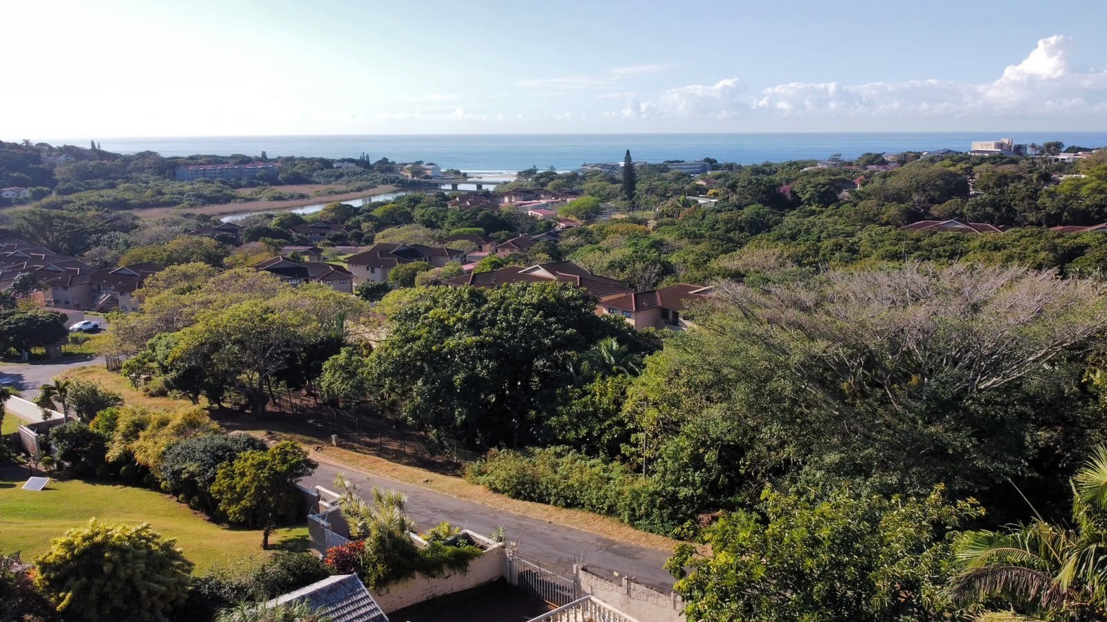 House for sale in Uvongo, Margate, KwaZulu Natal, 1438 m²