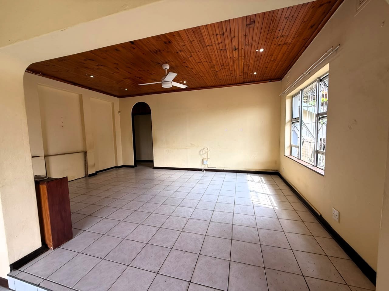 House for sale in Uvongo, Margate, KwaZulu Natal, 1438 m²