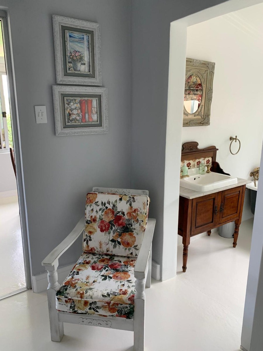 Small Holding For Sale in White River AH White River Mpumalanga