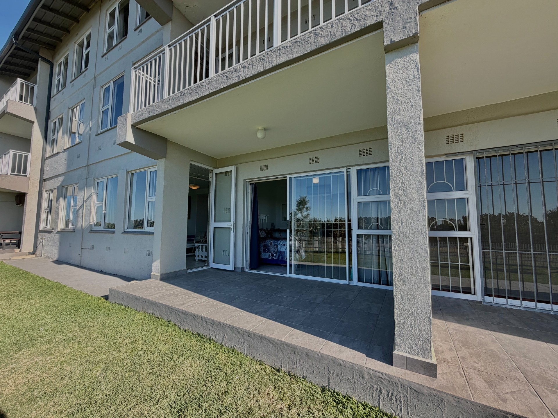 Coastal Living at Its Best Two Bedroom Apartment in Uvongo