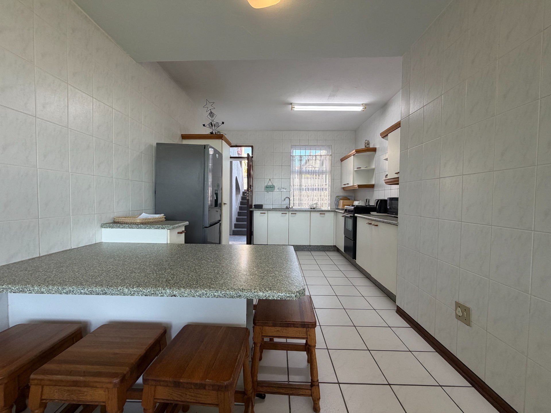 Coastal Living at Its Best Two Bedroom Apartment in Uvongo