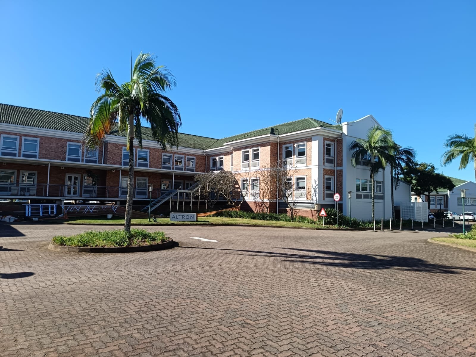 Office To Rent in Mount Edgecombe, KwaZulu Natal