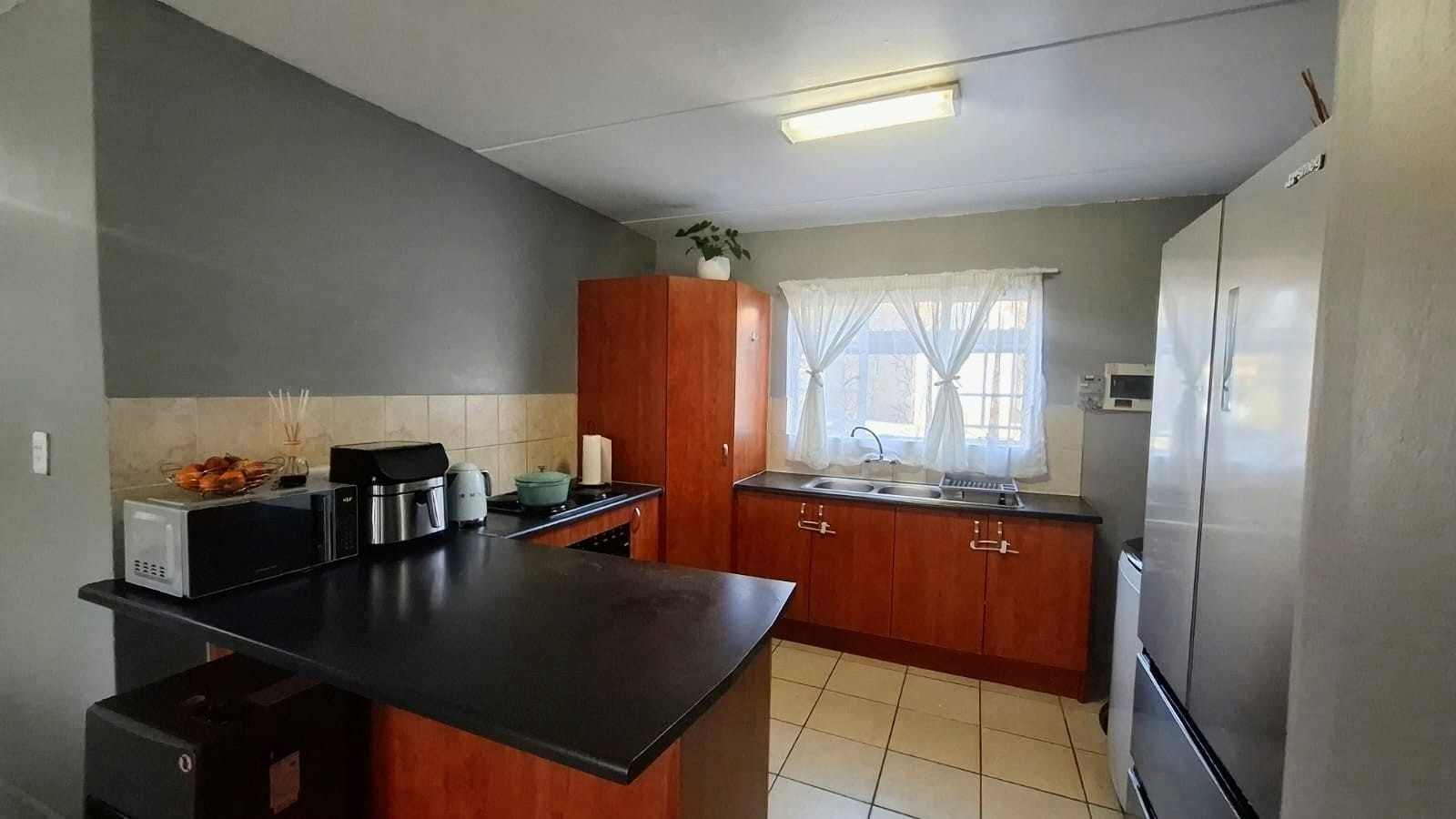 Apartment For Sale in Erand Gardens, Midrand