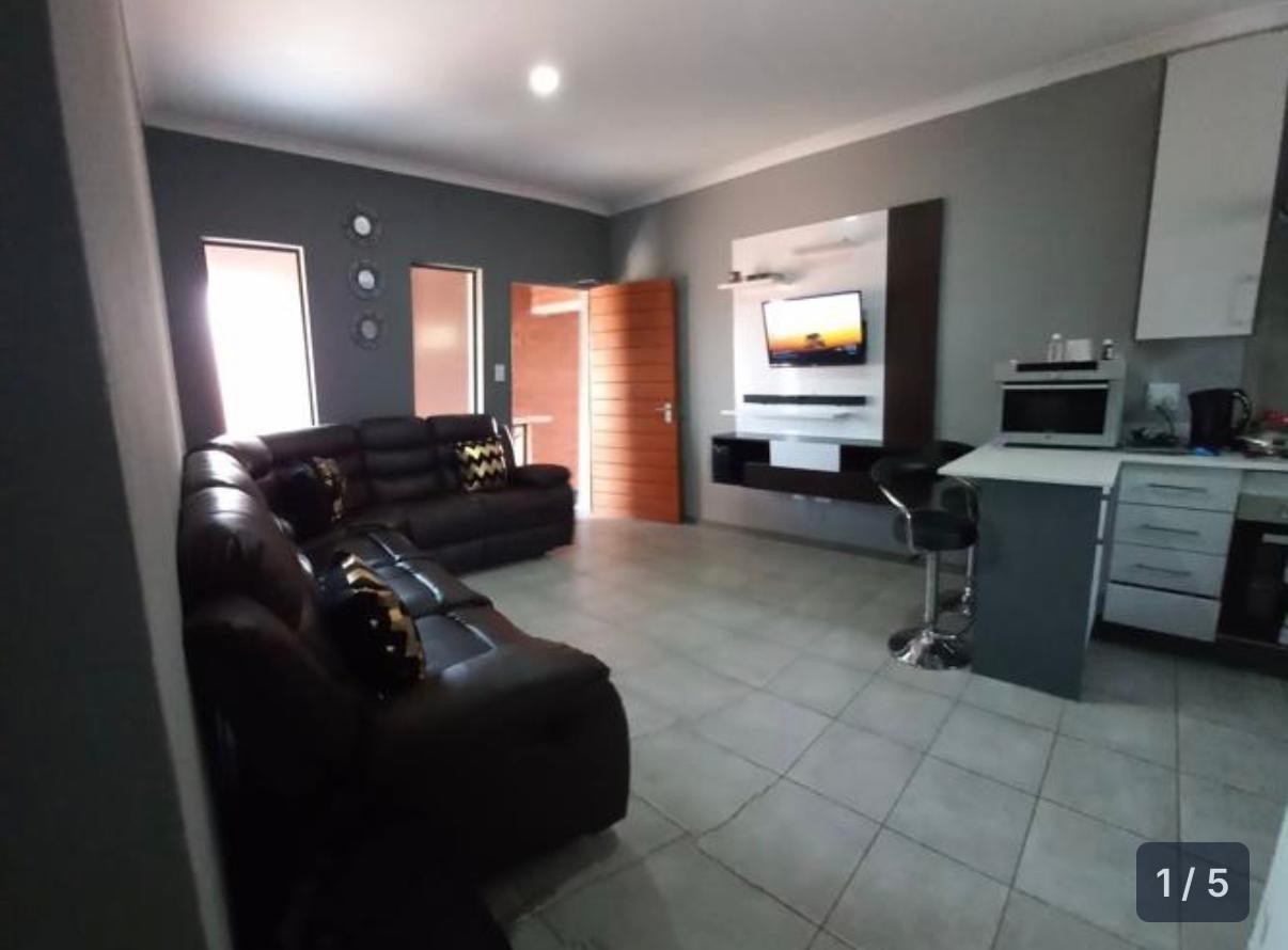 Apartment Rent, Witportjie Rooderpoort