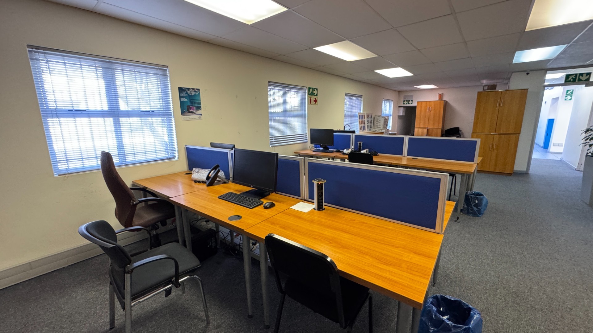 Neat and Secure 1 108m² Warehouse To Let in Montague Gardens, Cape Town | 100 Amp Power