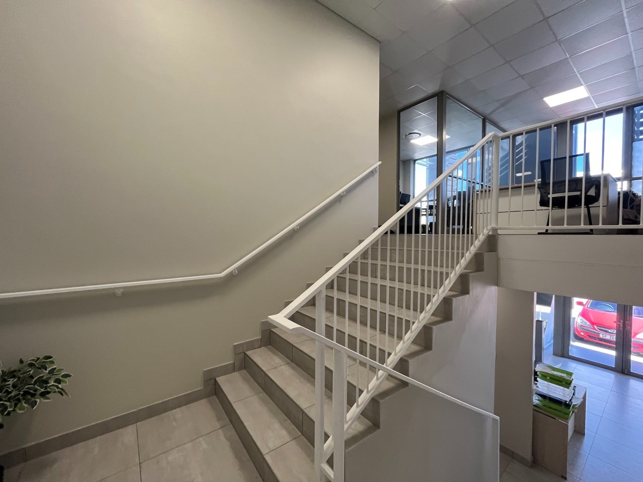 515m² Warehouse To LET in The Reserve Business Park 1
