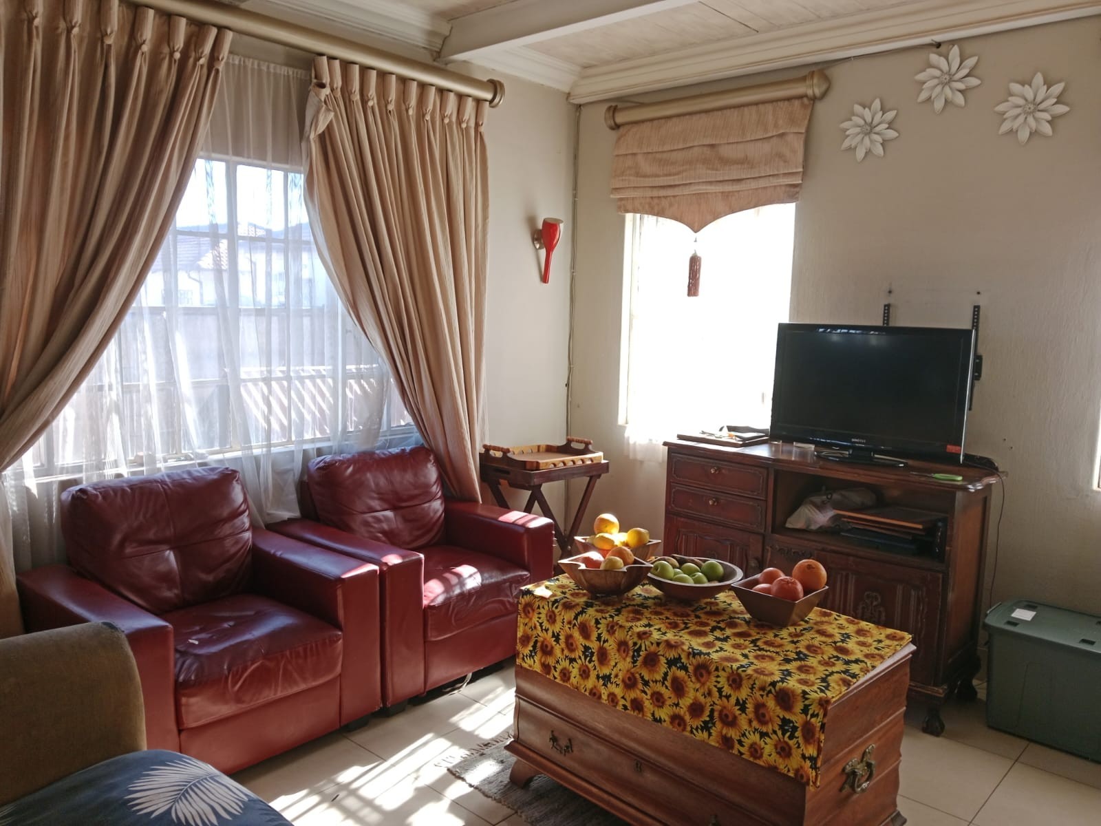 Four bedroom house to let