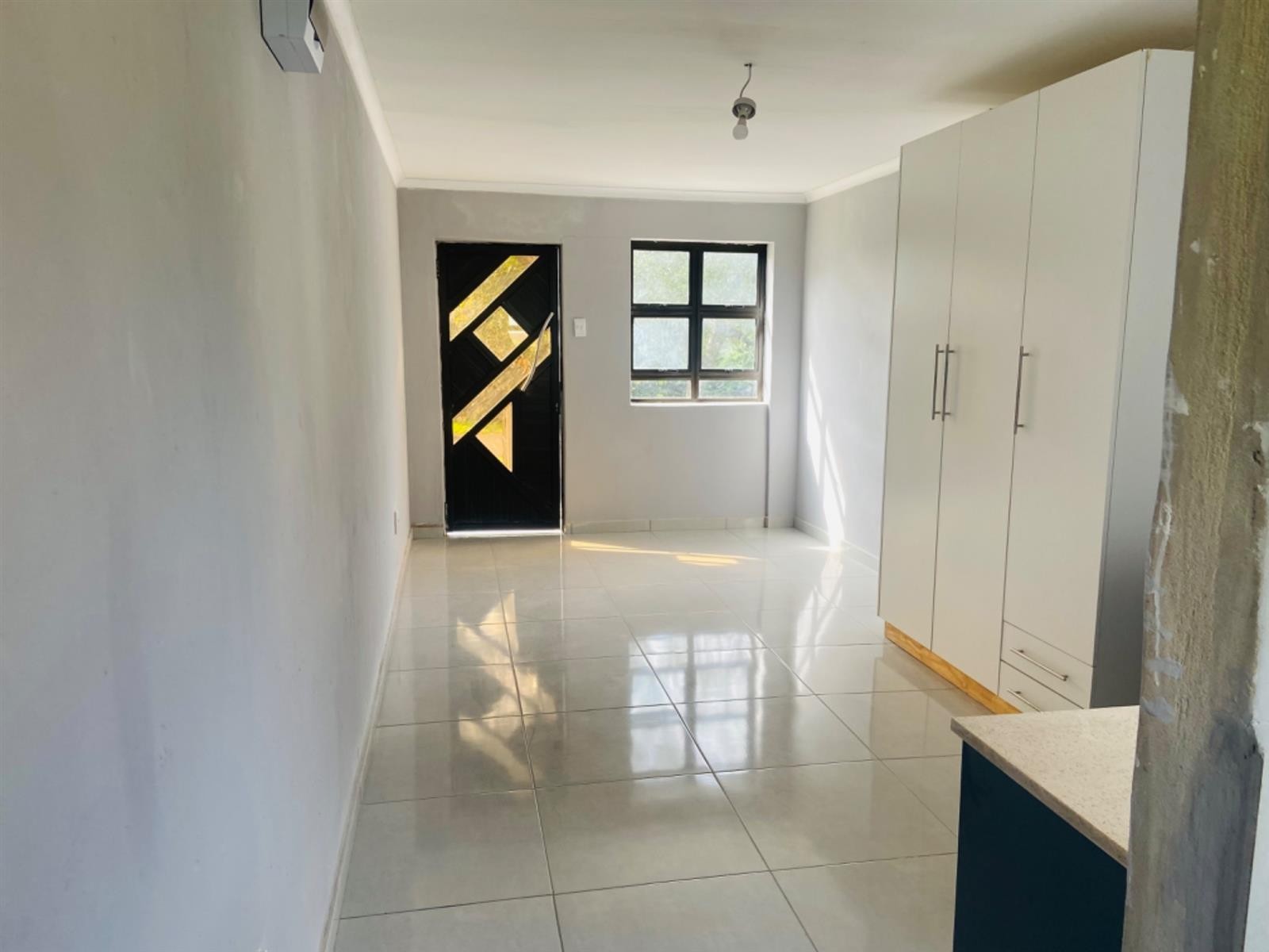 Cottage To Rent in Athlone Park, Amanzimtoti, KwaZulu Natal