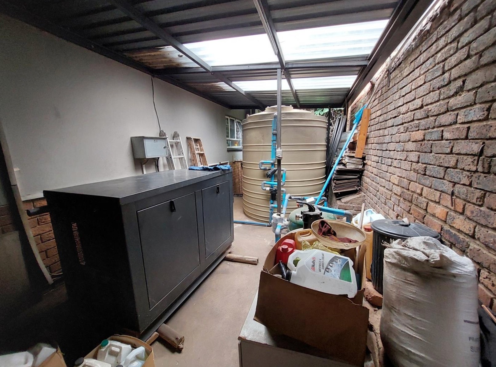 Exceptional 7 Bedroom Investment Property With Endless Potential (2 Self Contained Homes)