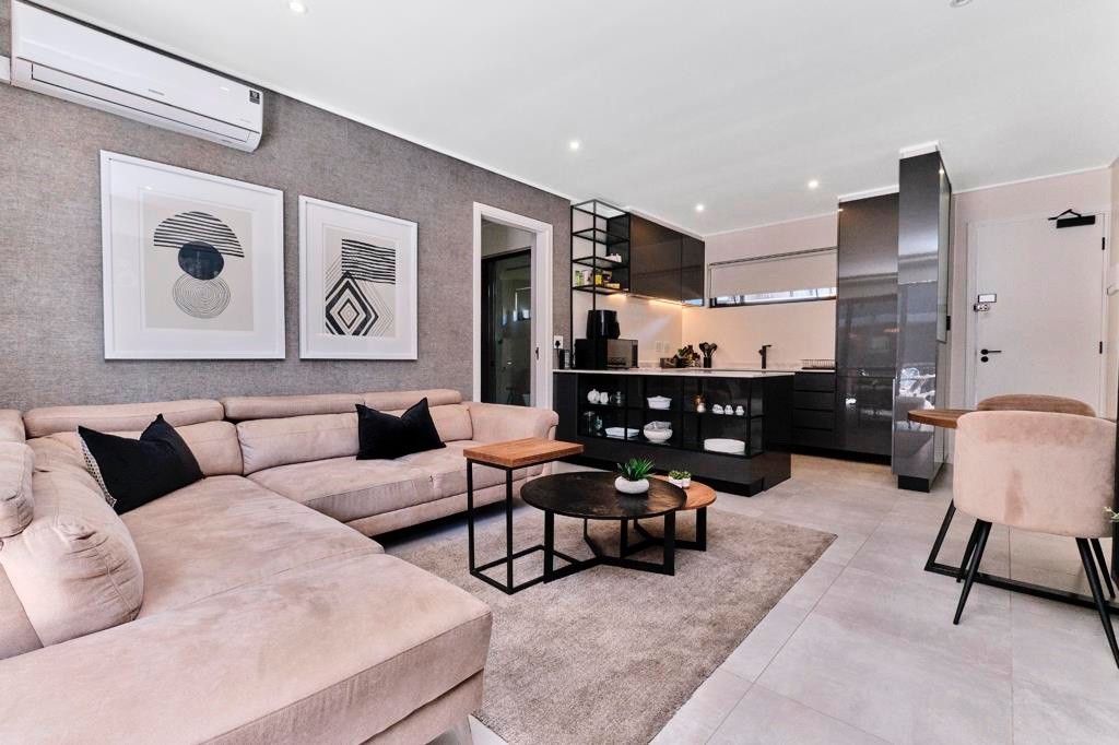 Apartment To Rent in Hyde Park, Sandton