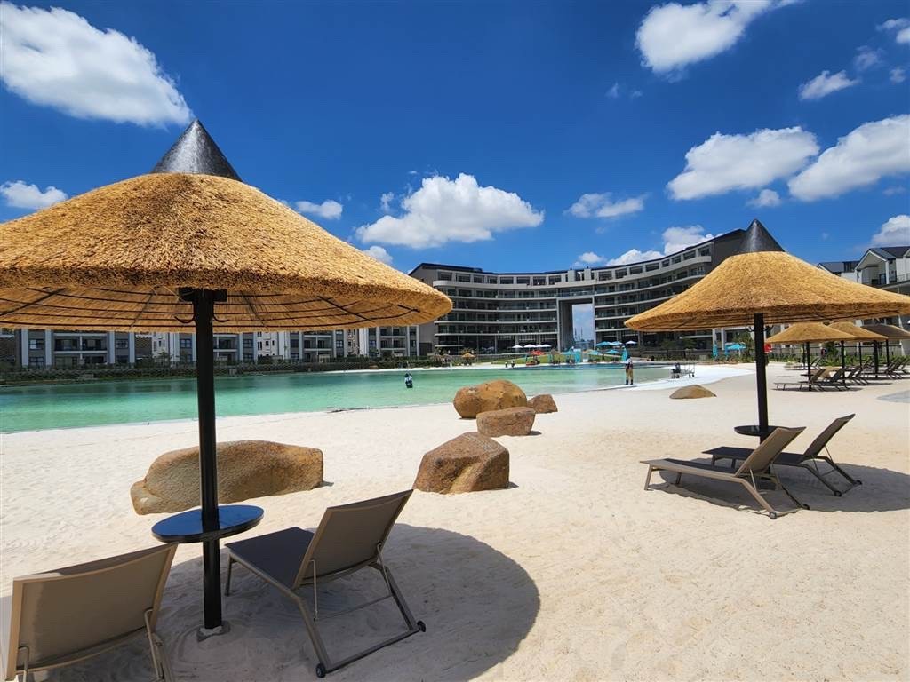 Apartment To Rent in Waterfall, Midrand