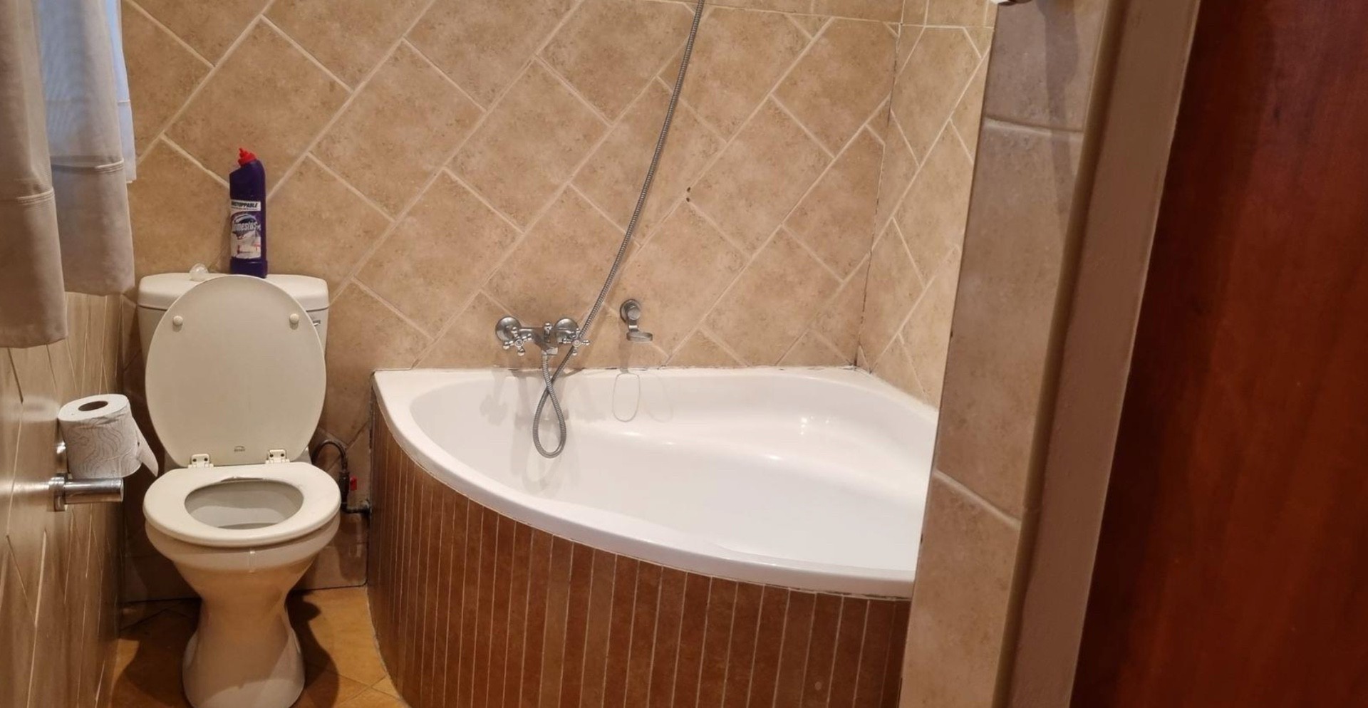 Prime Student Investment with Exceptional Income Potential