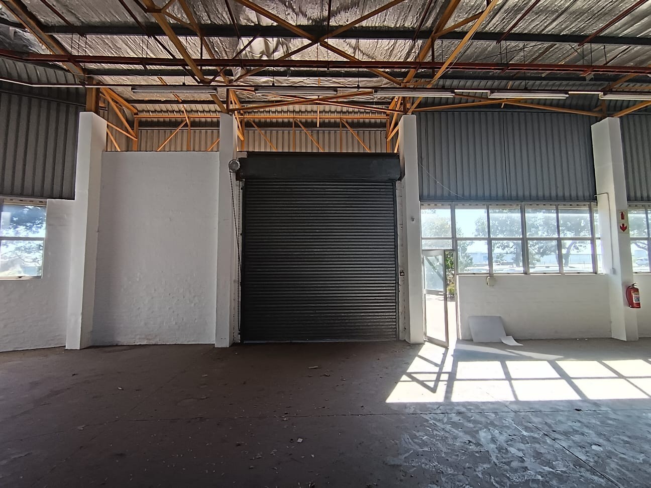 350m² Warehouse To Let | Greystone Industrial | Glen Anil