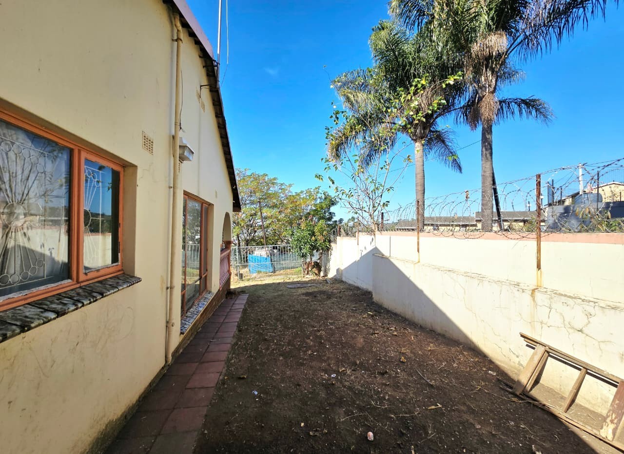 House For Sale in Clare Hills, Durban, KwaZulu Natal