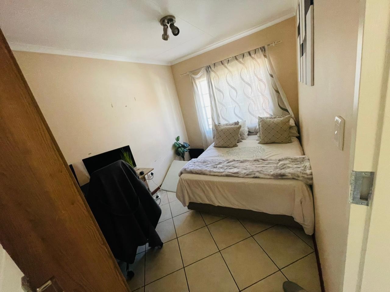 Apartment To Rent in Noordwyk, Midrand