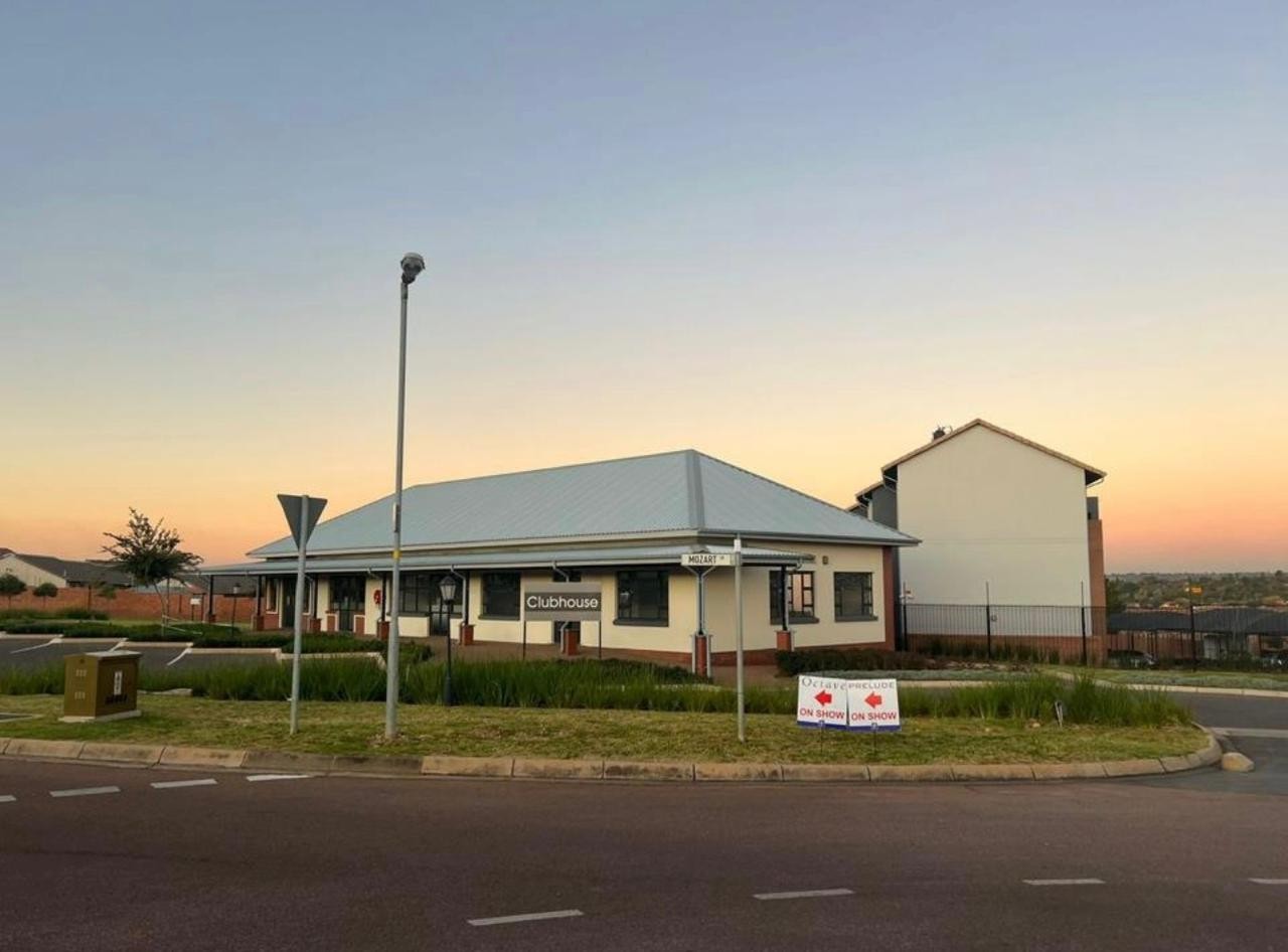 Apartment To Rent in Noordwyk, Midrand