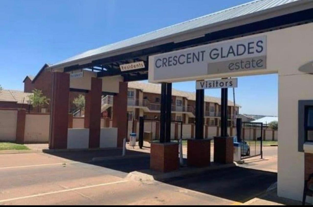 Apartment To Rent in Noordwyk, Midrand