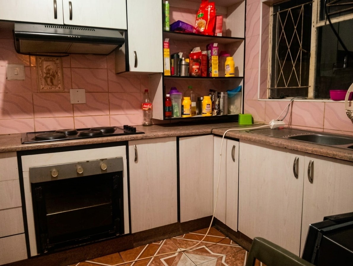 Spacious 3 Bedroom Double-Storey Apartment with Investment Potential in Amalinda North