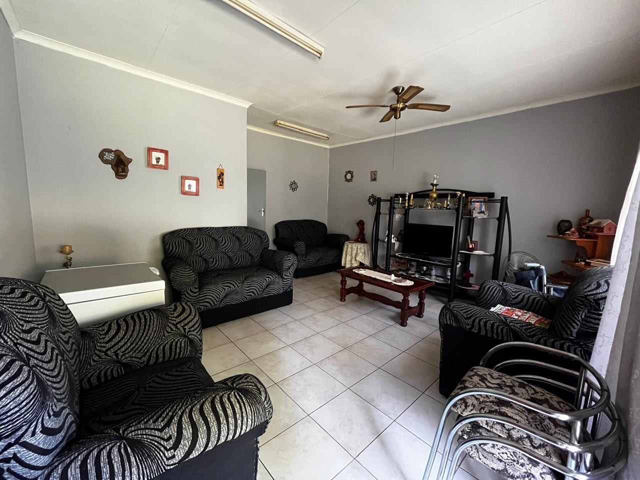2 Bedroom Townhouse with Garage in Lezena Hof