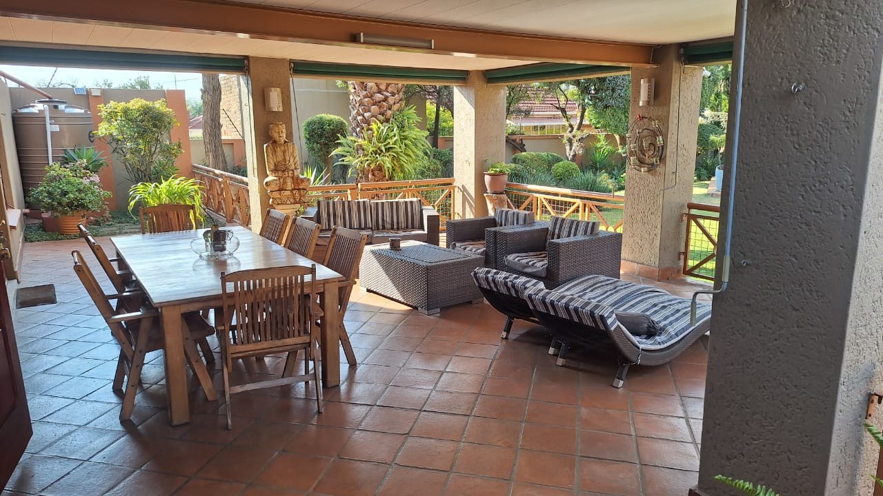 Safe and Secure Upmarket House to Rent- R32 000 Available Immediately