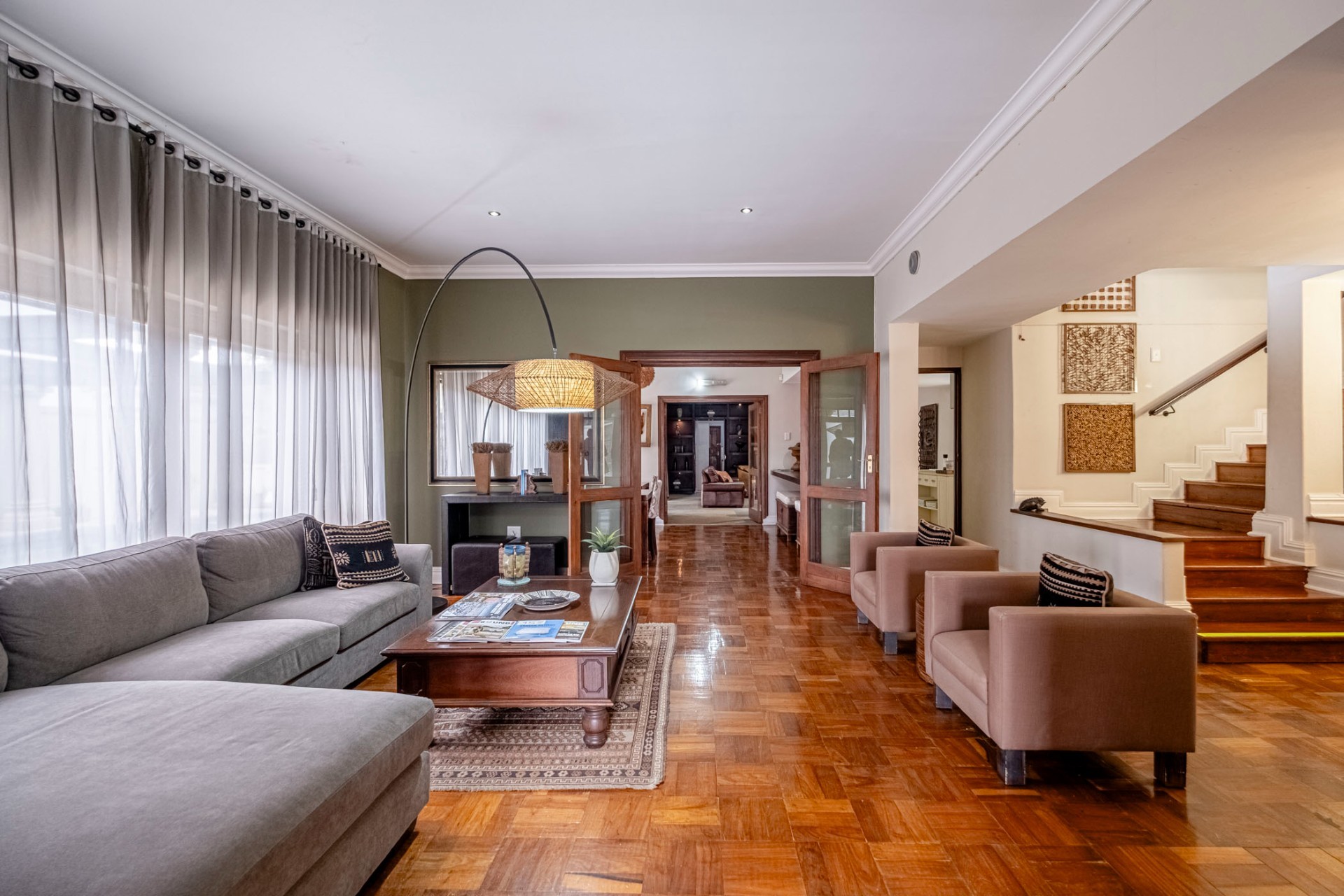 Guest House For Sale in Summerstrand, Port Elizabeth