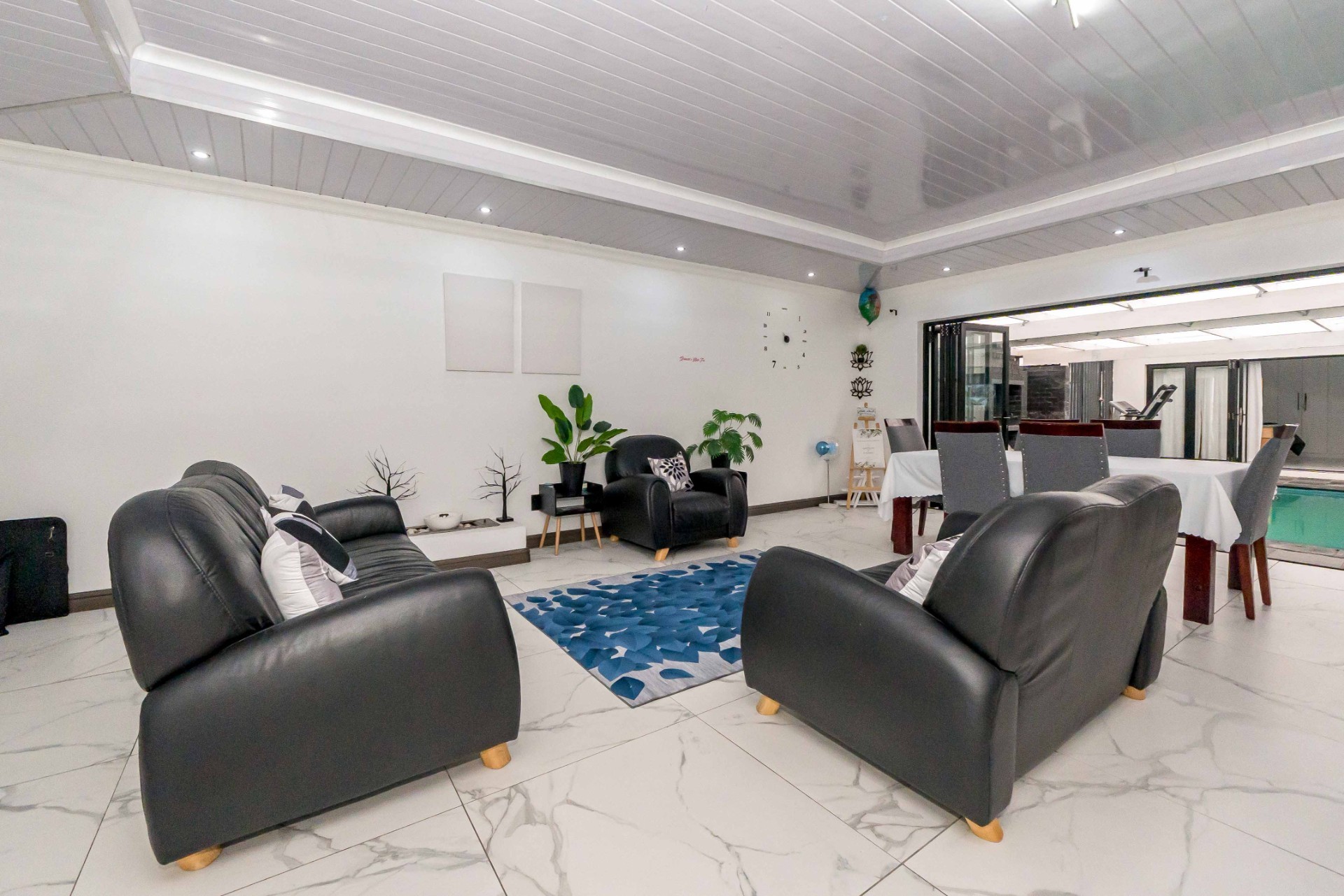 Luxury Family Living Meets the Ultimate Entertainer's Lifestyle