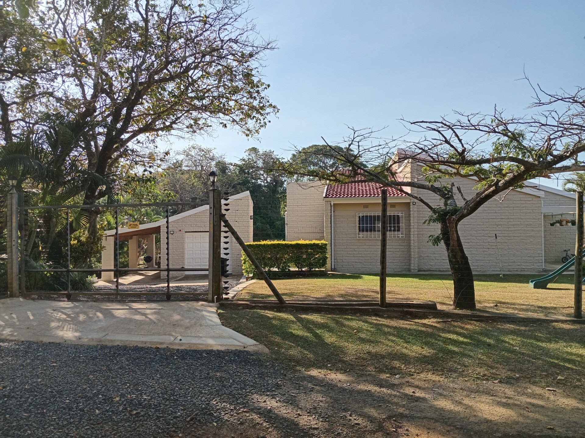 Charming Home In the Heart of Leisure Bay