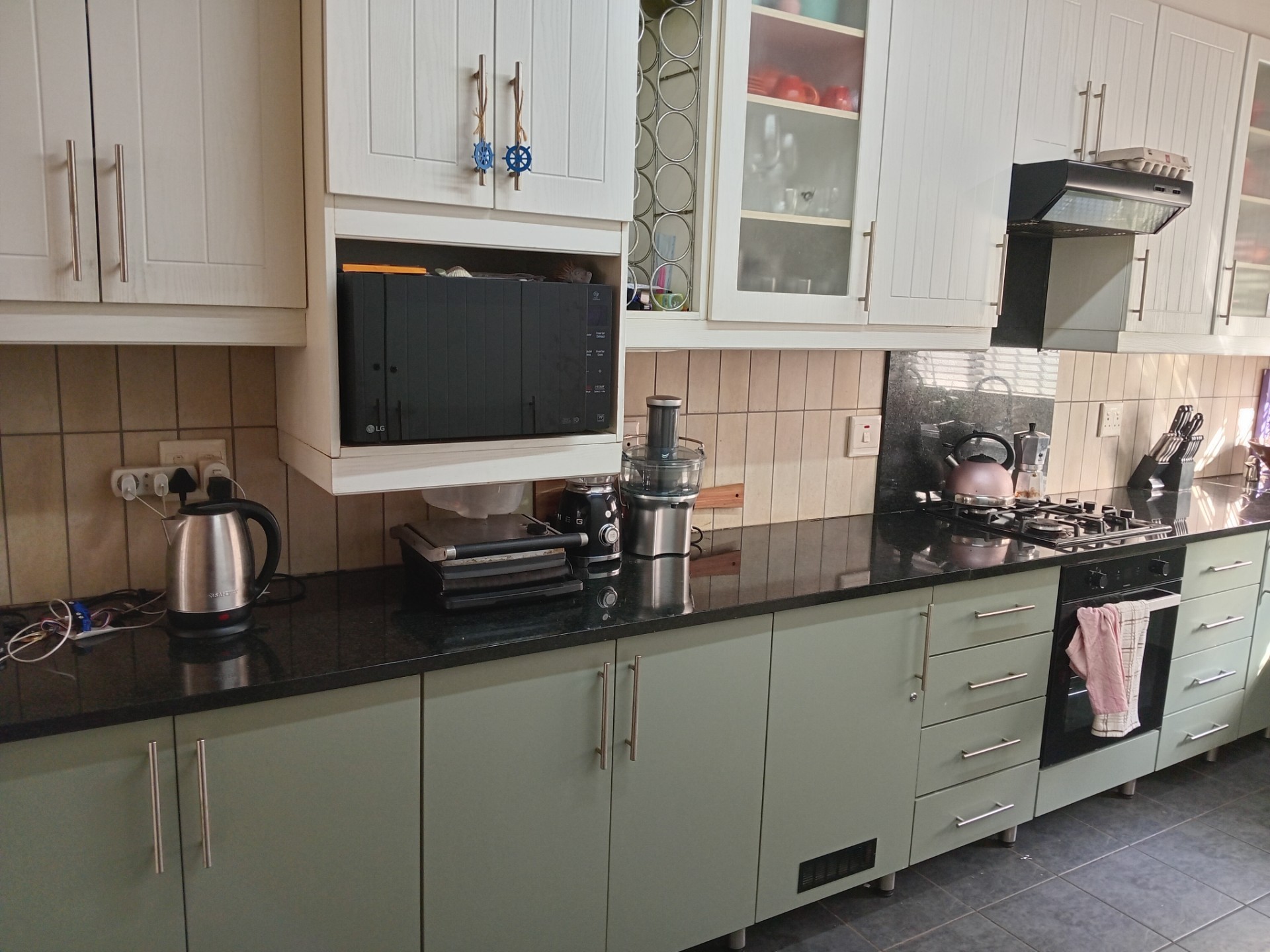 Charming Home In the Heart of Leisure Bay