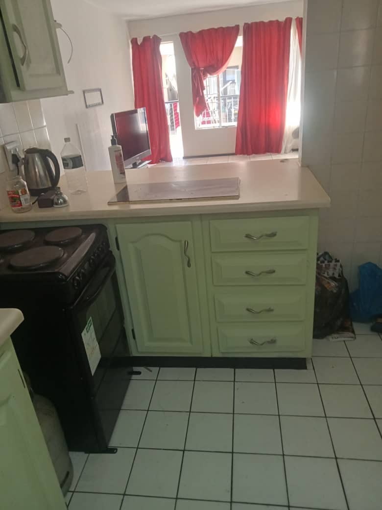 Apartment For Sale in Ferndale, Randburg