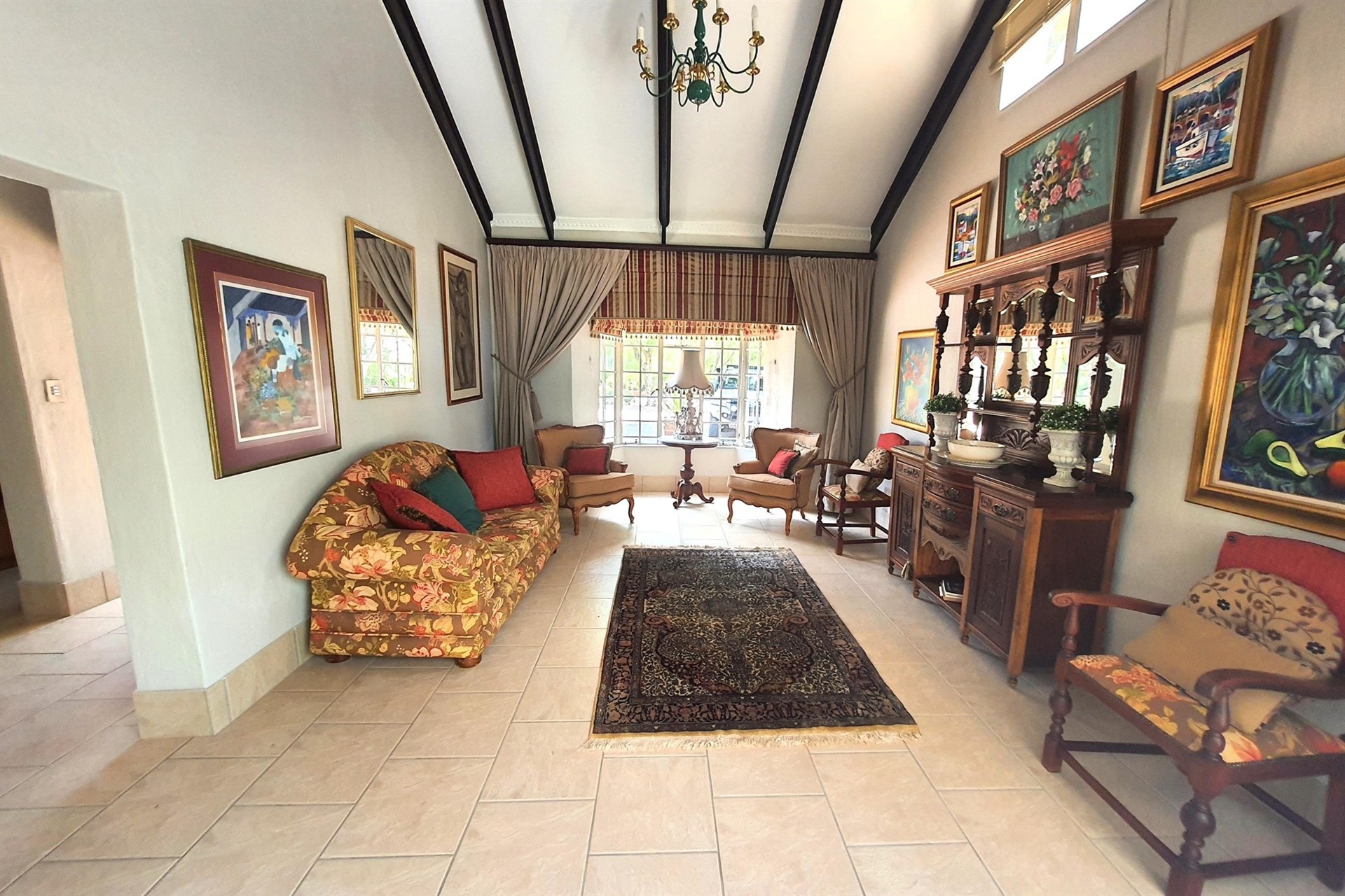 Mooikloof Equestrian Estate Family Home with Flatlet, Solar, Borehole and 5 Garages