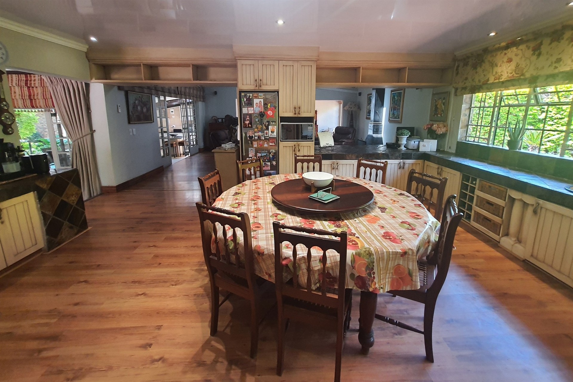 Mooikloof Equestrian Estate Family Home with Flatlet, Solar, Borehole and 5 Garages