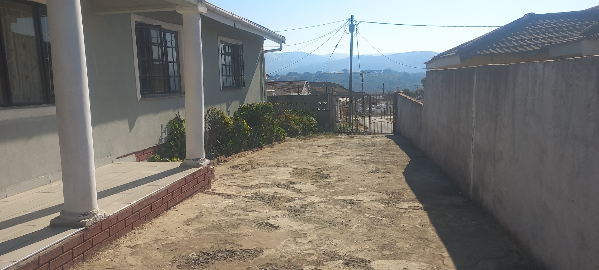 House for sale in Slangspruit, Pietermaritzburg, KwaZulu Natal, 240 Sinana road, Slangspruit, Pietermaritzburg, KwaZulu Natal, 100 m²