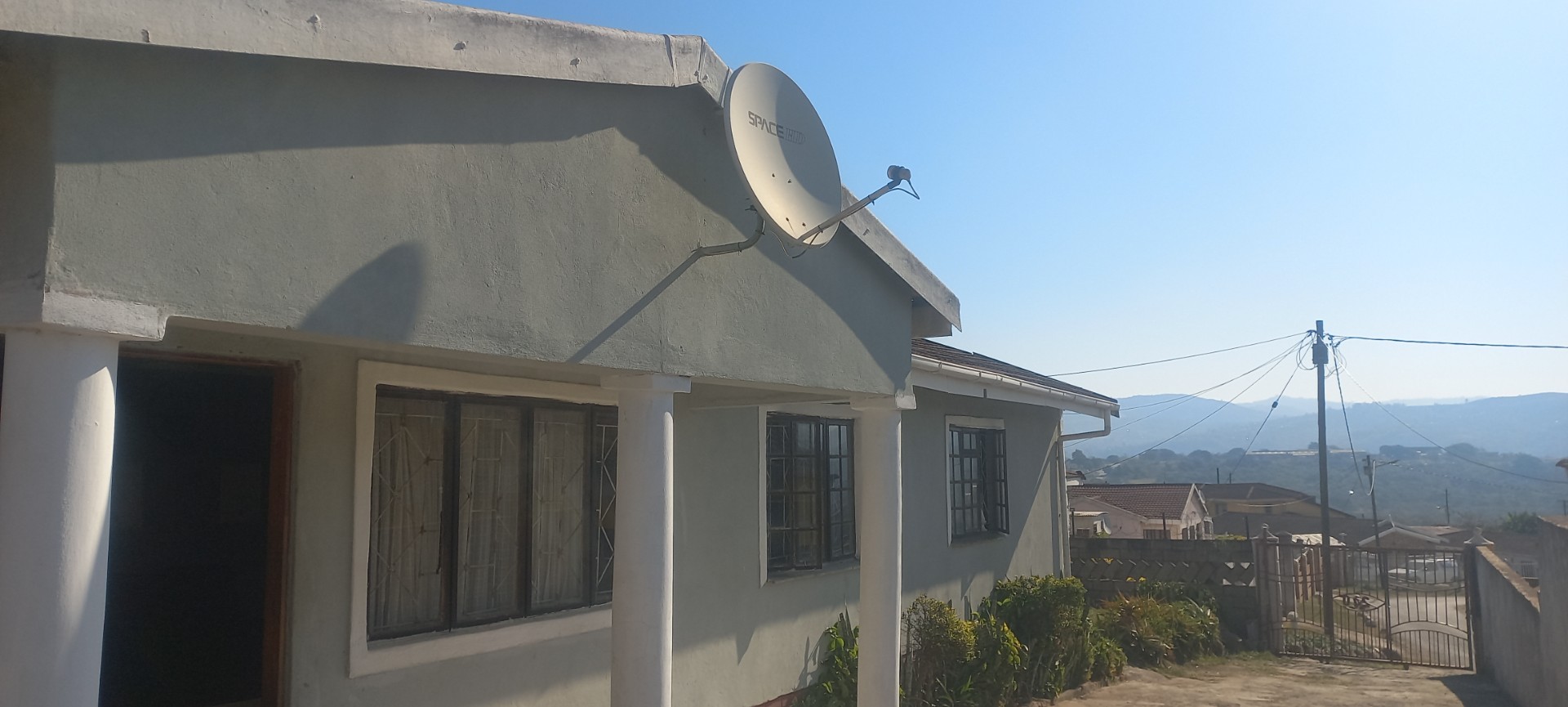 House for sale in Slangspruit, Pietermaritzburg, KwaZulu Natal, 240 Sinana road, Slangspruit, Pietermaritzburg, KwaZulu Natal, 100 m²