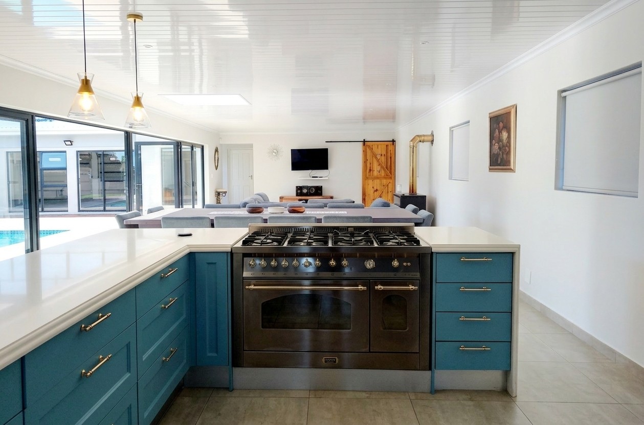 Luxury Family Home with Lagoon Views and Investment Potential