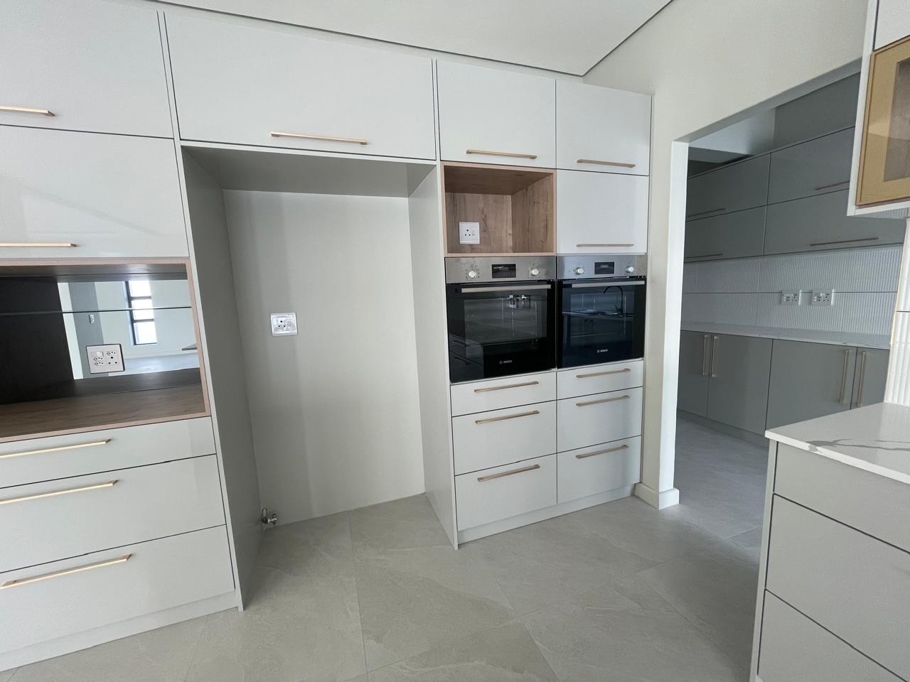 House For Sale in Sandown, Blouberg
