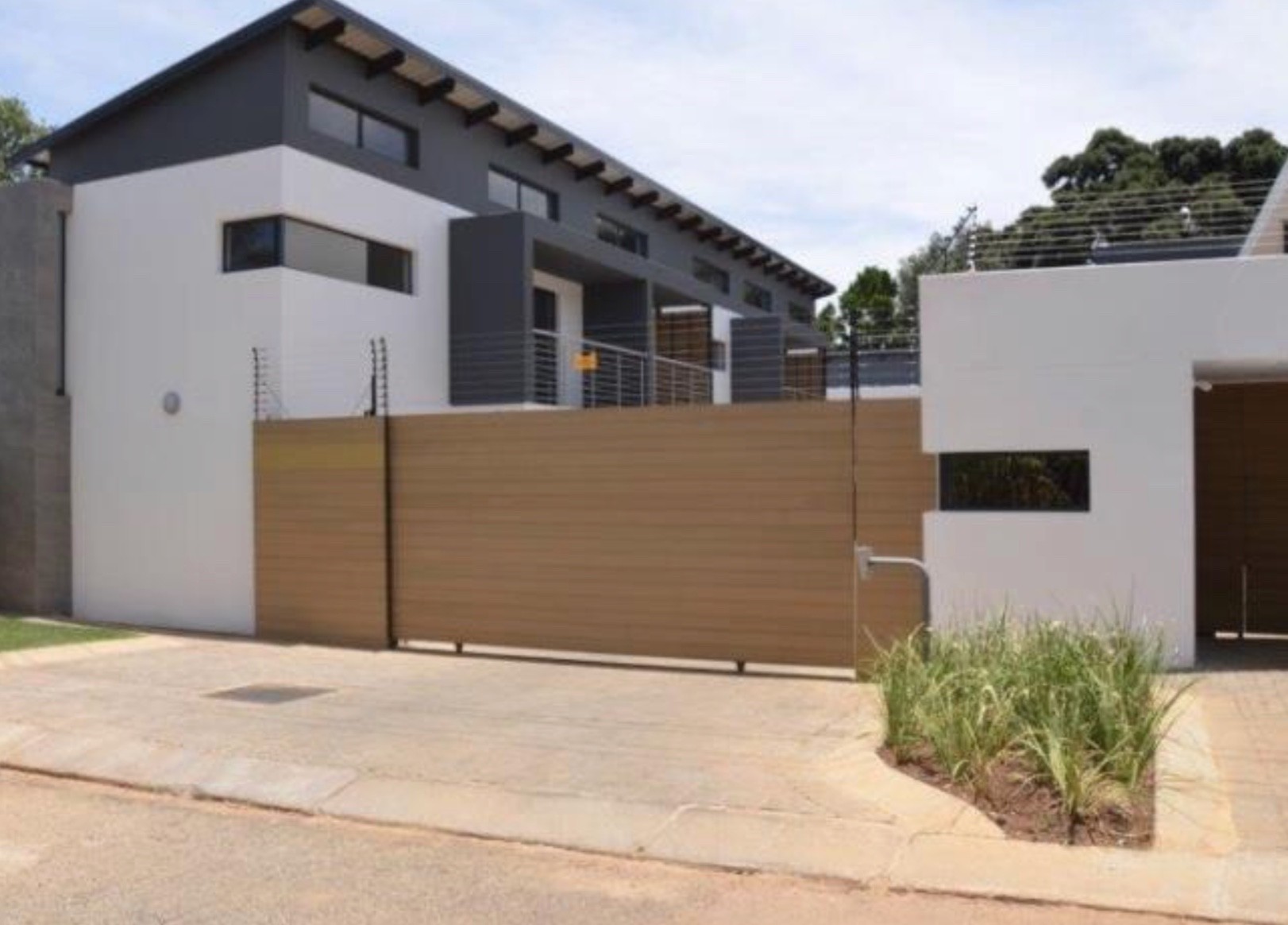 Sophisticated Modern Light Lock-Up-and-Go Living (Exceptionally Located)