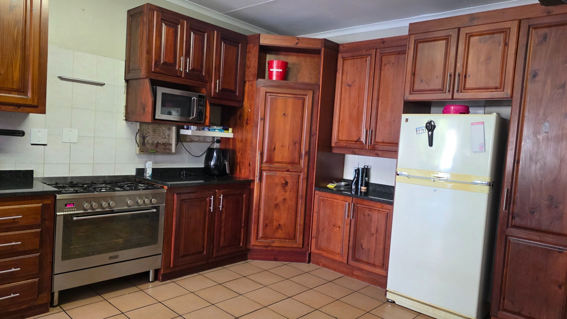 House for sale in Hazyview, 248 m²